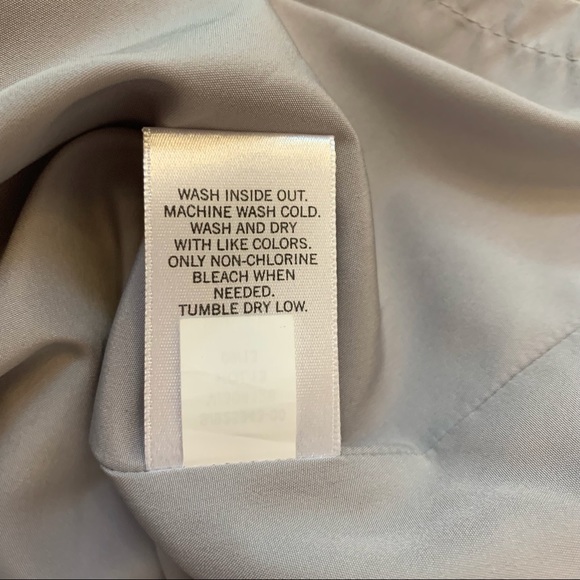 Banana Republic Grey Shimmer Front Bow Skirt - Picture 8 of 11